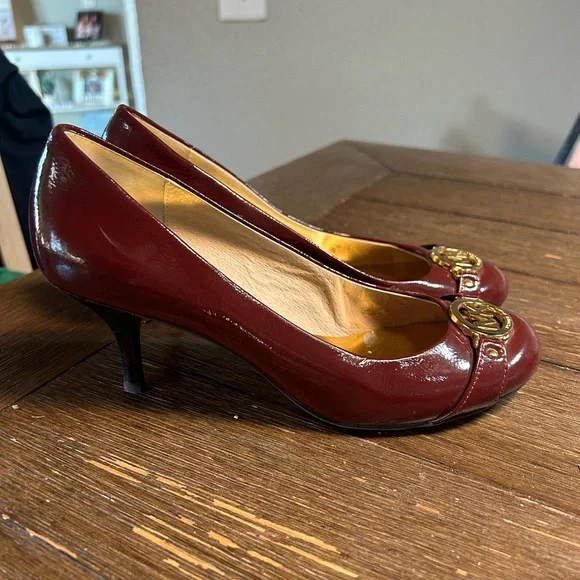 Michael Kors Alina Flex Pump size 7 - Picture 2 of 11